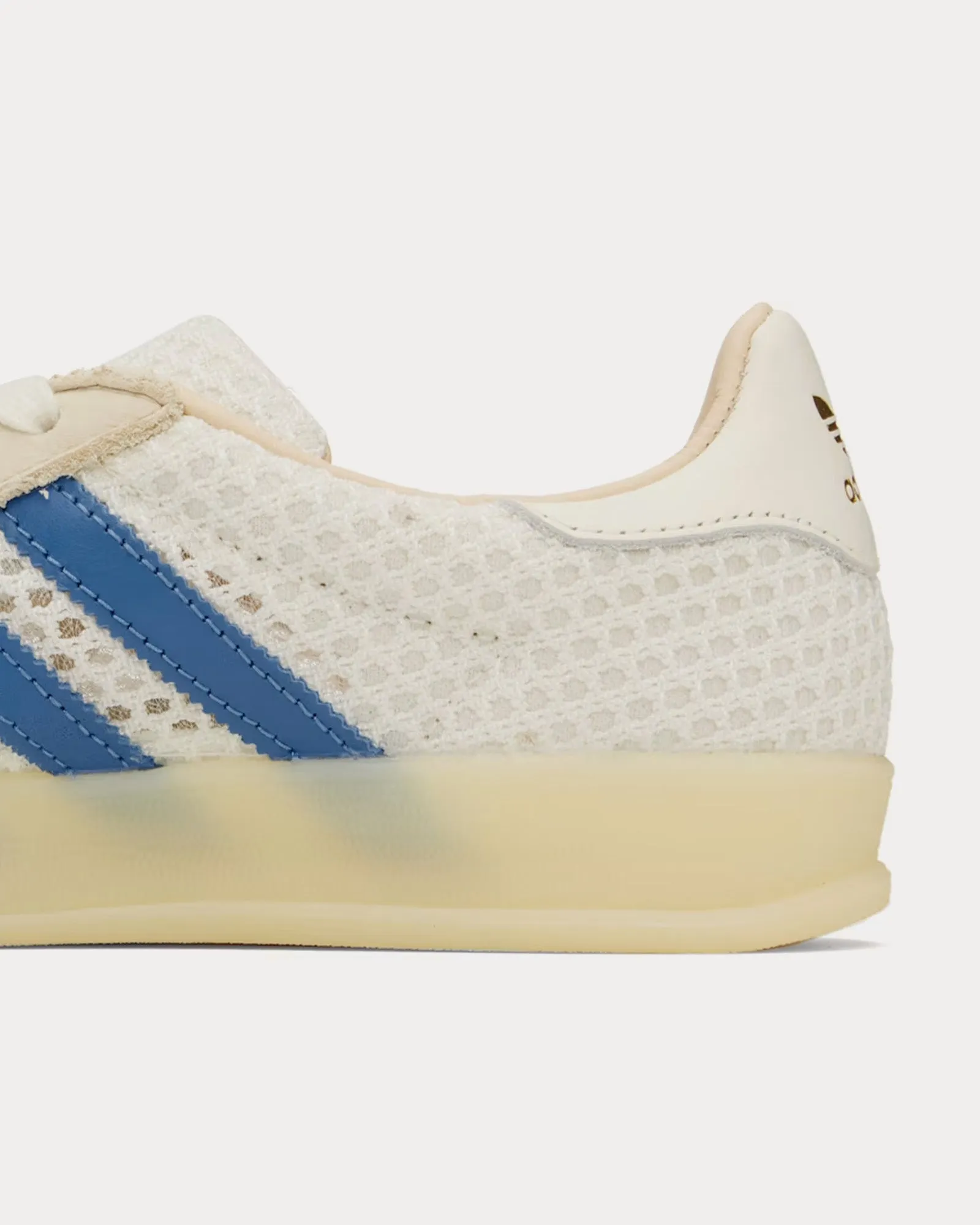 Gazelle Indoor Off White / Focus Blue / Warm Vanilla Low Top Sneakers