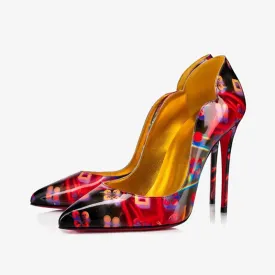 Multicolor Patent Pumps with V-Shaped Notches