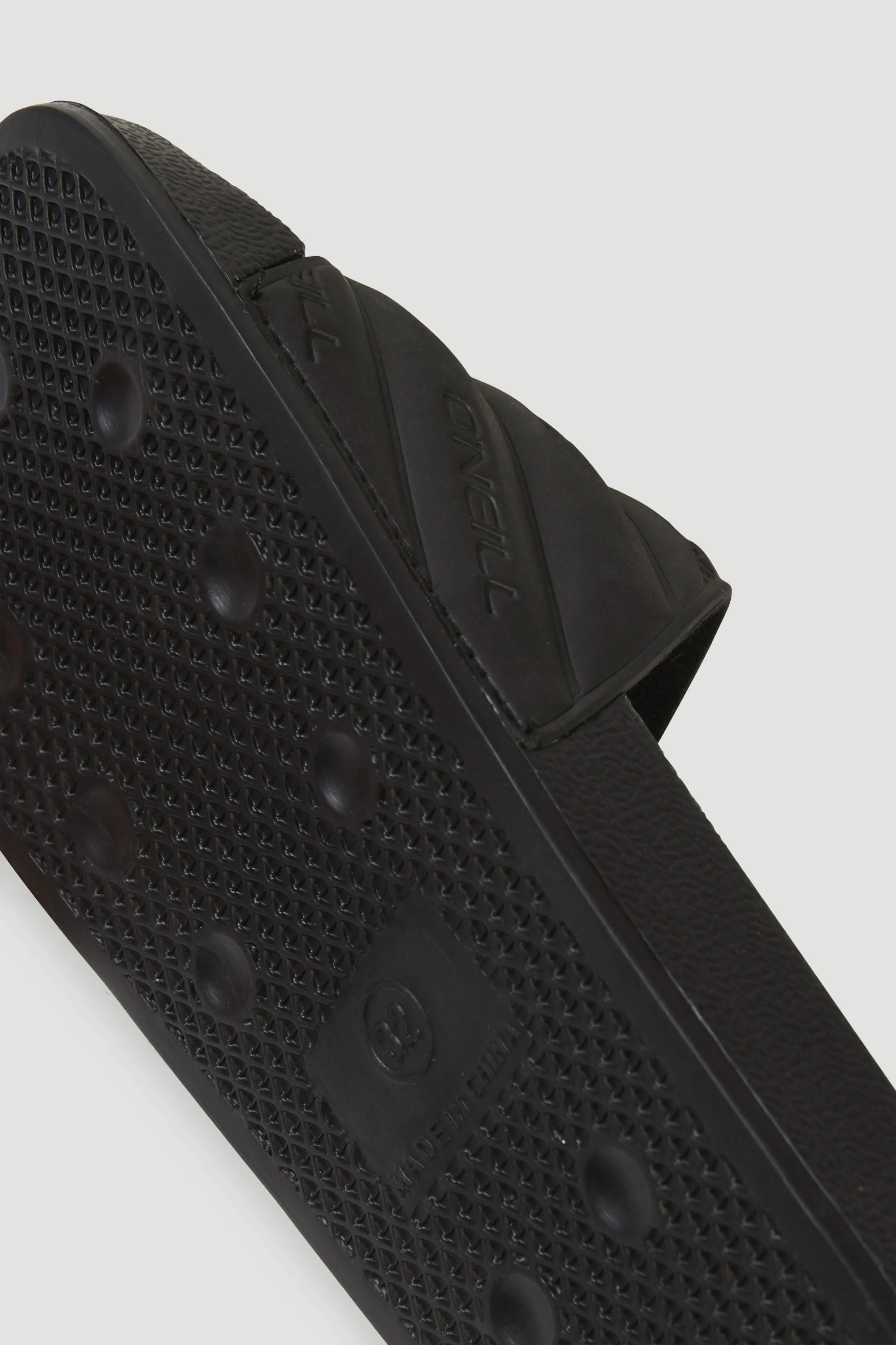 Rutile Slides | Black Out