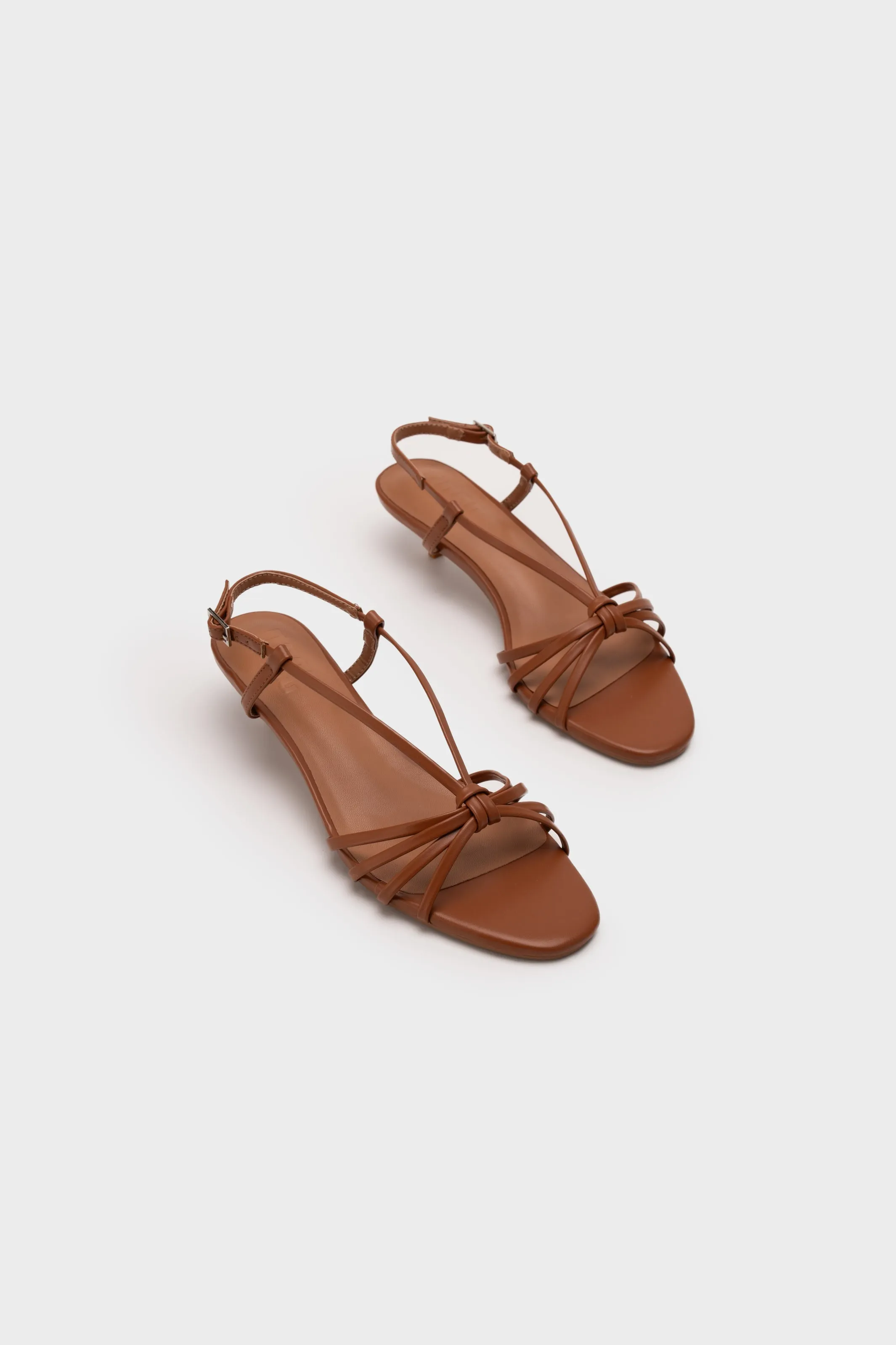 STRAPPY KITTEN HEEL SANDAL
