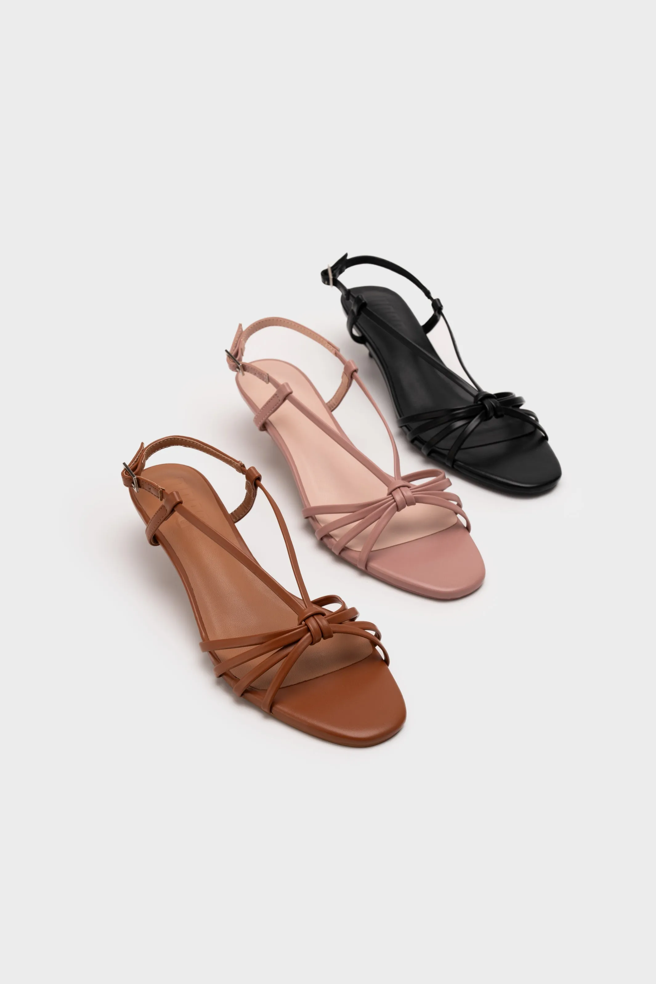 STRAPPY KITTEN HEEL SANDAL